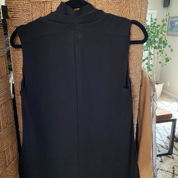 Cabi Ebony Tunic // BLACK // LONG BLOUSE // TOP - Picture 3 of 3